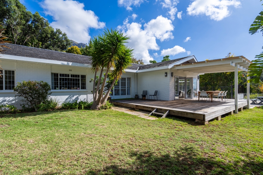 7 Bedroom Property for Sale in Rondebosch Western Cape